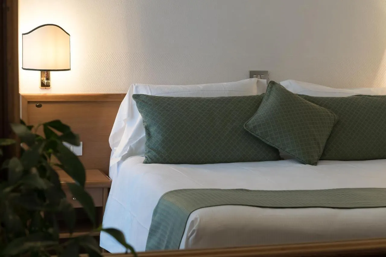 Hotel Pacific Rom 3*,  Italien