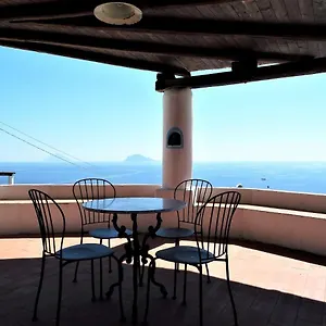 Mare - Terrazzi Panoramici E Ampio Giardino Santa Marina Salina
