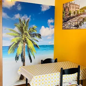 Palm Beach - Your Private&complete In Desenzano del Garda