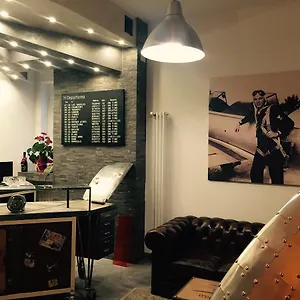 https://atmos-luxe-navigli-hostel-rooms.italymilanhotels.net